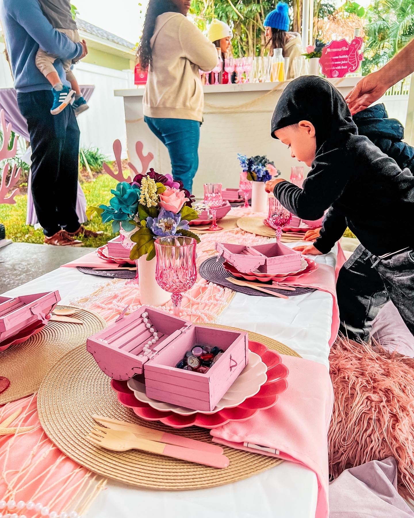 tampa event party planner and event decorator pop, sip and celebrate planning kat stickler