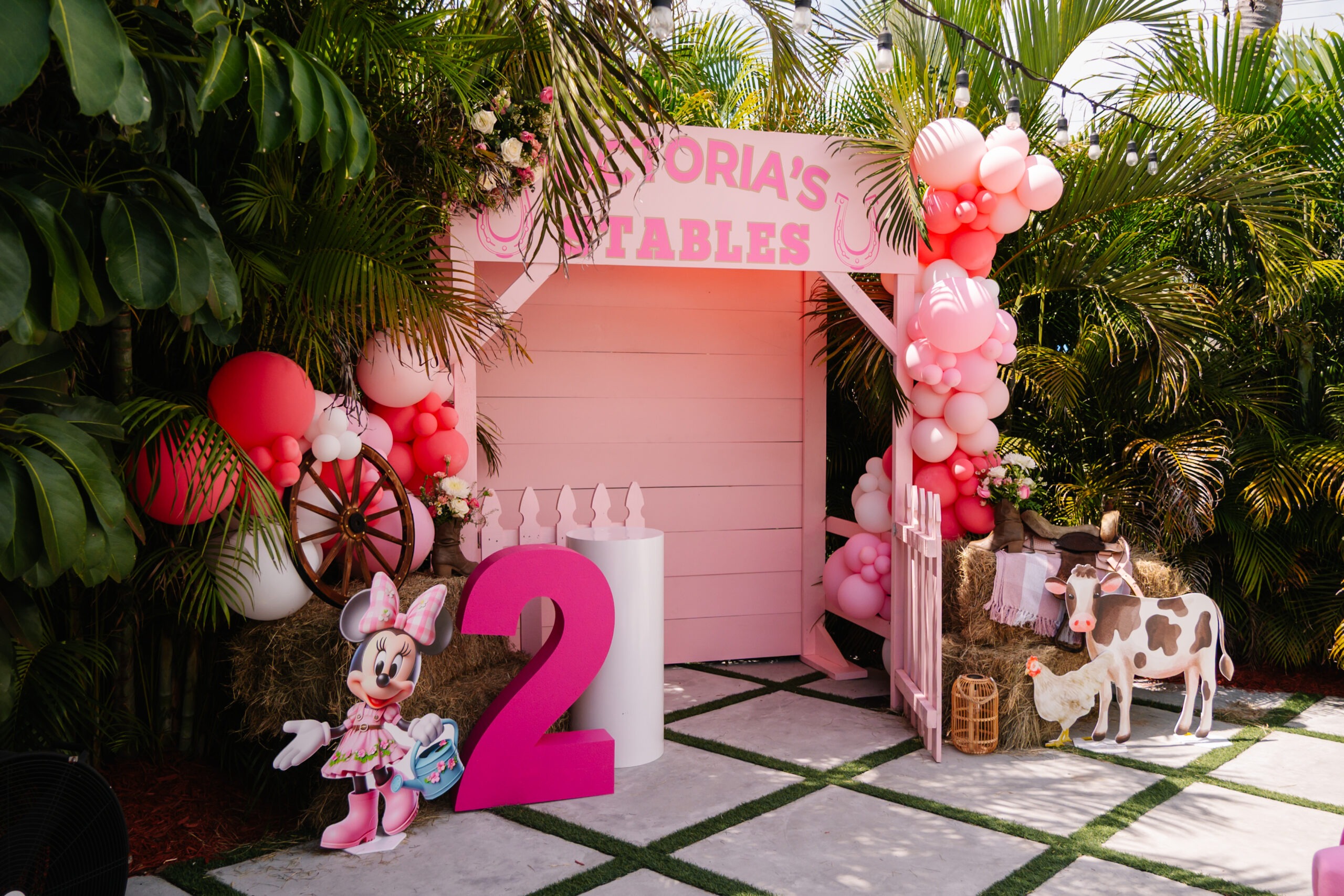 pop, sip and celebrate planning | Tampa's Luxury Event Planning Service